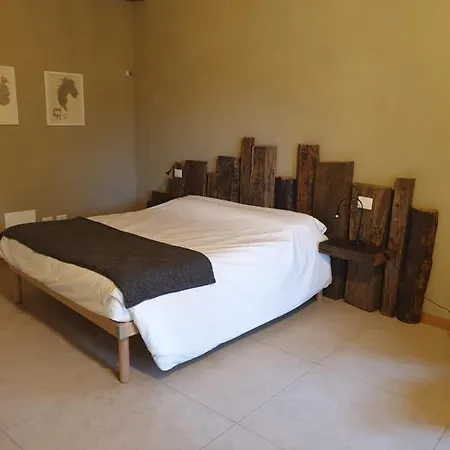 Bed and Breakfast L'Uovo E La Faina Busca Exterior foto